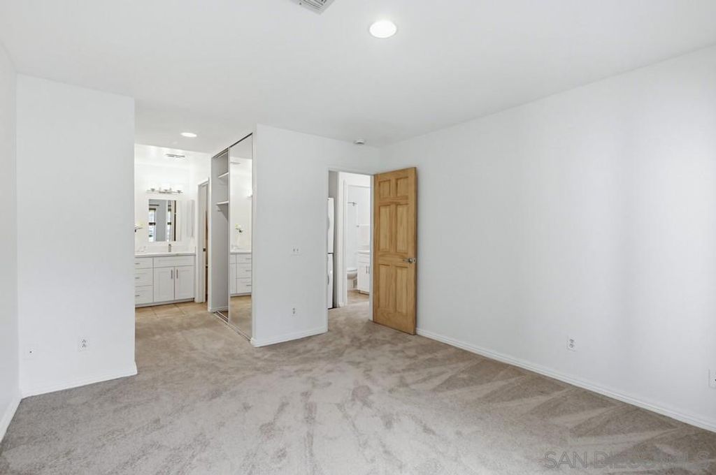 Image 26 of property listing at 13317 Caminito Ciera 152, San Diego, CA 92129