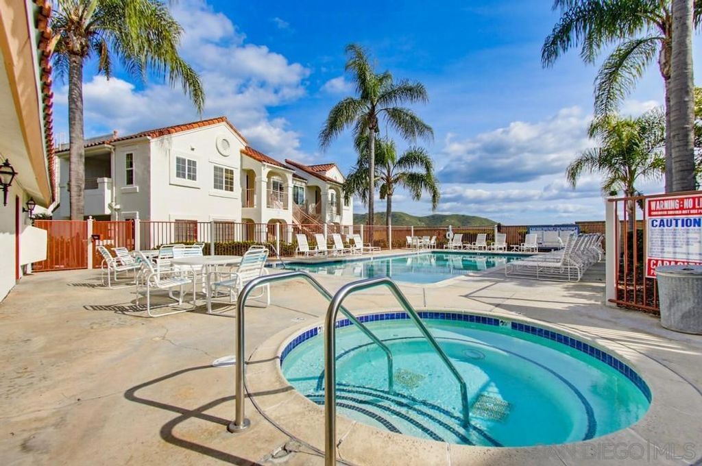 Image 42 of property listing at 13317 Caminito Ciera 152, San Diego, CA 92129