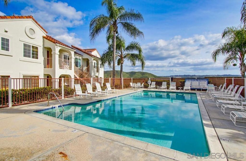 Image 43 of property listing at 13317 Caminito Ciera 152, San Diego, CA 92129