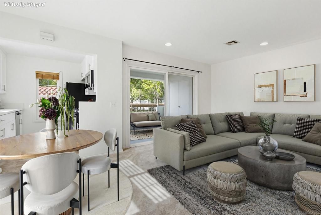 Image 8 of property listing at 13317 Caminito Ciera 152, San Diego, CA 92129