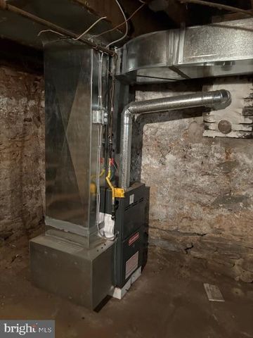 1328 N MARSTON ST, Philadelphia, PA 19121