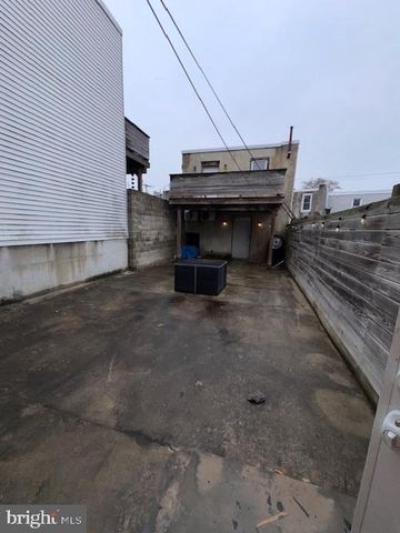 1328 N MARSTON ST, Philadelphia, PA 19121