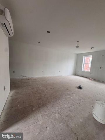 1328 N MARSTON ST, Philadelphia, PA 19121