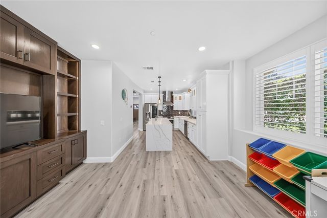 15 E Alegria, Sierra Madre, CA 91024