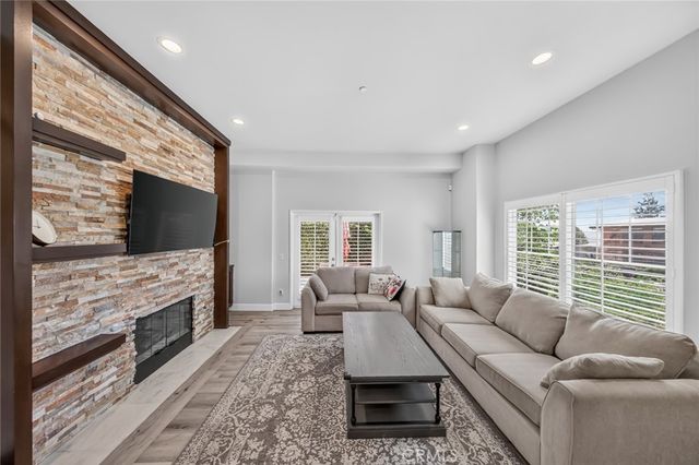 15 E Alegria, Sierra Madre, CA 91024