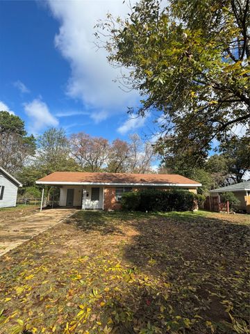 2624 Lola Lane, Shreveport, LA 71118
