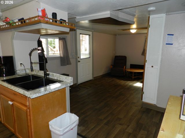 1715 ELM St, Forest Grove, OR 97116
