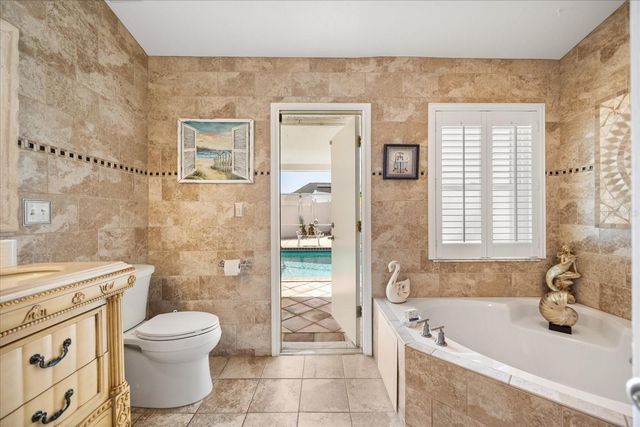 5501 LOMA VISTA DRIVE E, Davenport, FL 33896