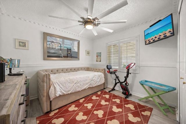 5501 LOMA VISTA DRIVE E, Davenport, FL 33896