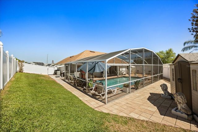 5501 LOMA VISTA DRIVE E, Davenport, FL 33896