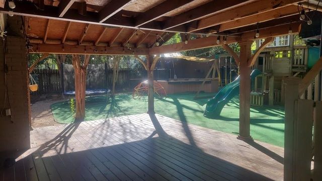 2234 Rolling Meadows Drive, Houston, TX 77339