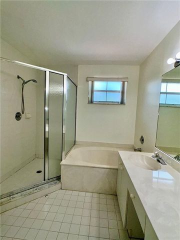 7470 NW 1st Place, Plantation, FL 33317