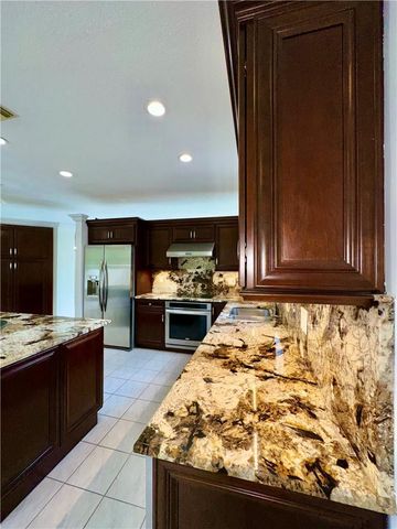 7470 NW 1st Place, Plantation, FL 33317