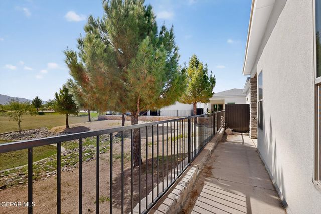 6476 Harapon Street, El Paso, TX 79932