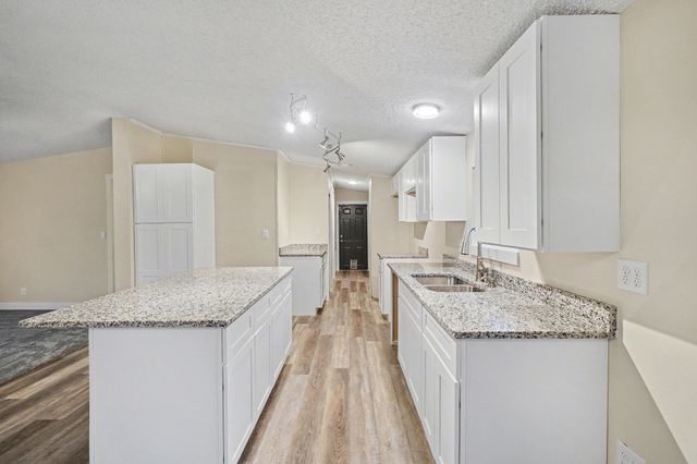 31210 42nd Avenue, Almena Twp, MI 49079