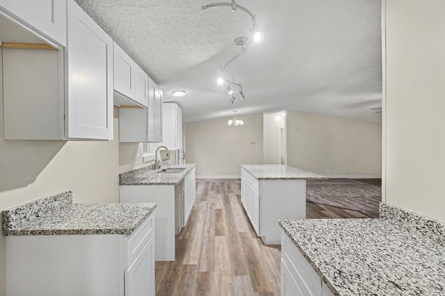 31210 42nd Avenue, Almena Twp, MI 49079