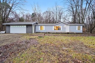 31210 42nd Avenue, Almena Twp, MI 49079