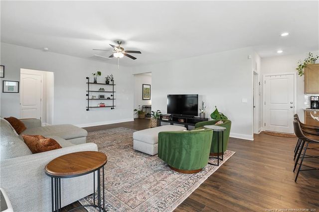 4244 Dock View Road, Fayetteville, NC 28306