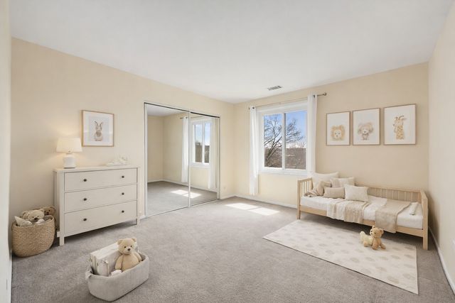 714 Walnut Drive 405, Darien, IL 60561