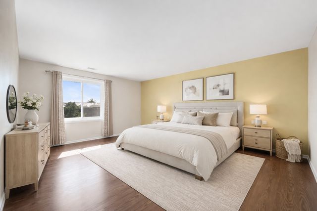 714 Walnut Drive 405, Darien, IL 60561