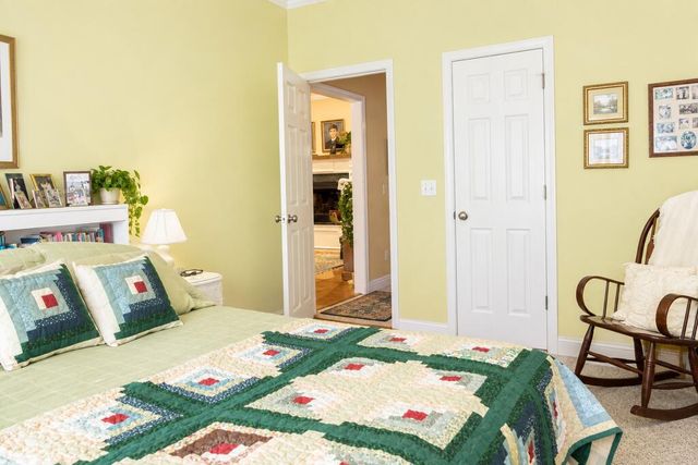 235 Creekside Dr., Dothan, AL 36305