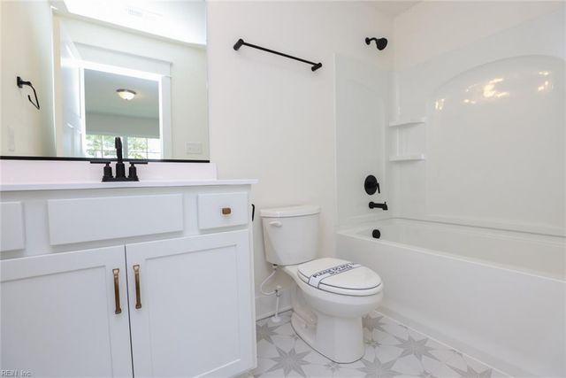 106 Brassy ST, Suffolk, VA 23434