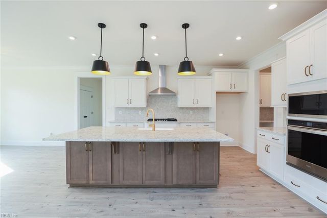 106 Brassy ST, Suffolk, VA 23434