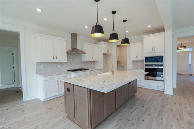 106 Brassy ST, Suffolk, VA 23434