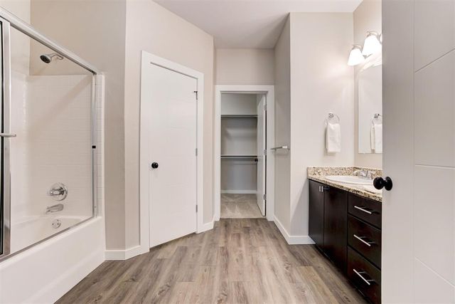 17600 Hampton Park Drive, Edmond, OK 73012