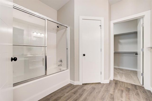 17600 Hampton Park Drive, Edmond, OK 73012
