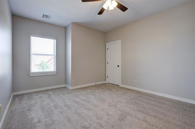 17600 Hampton Park Drive, Edmond, OK 73012