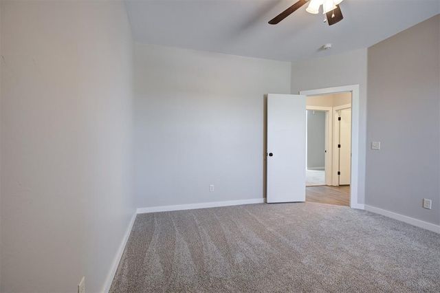 17600 Hampton Park Drive, Edmond, OK 73012