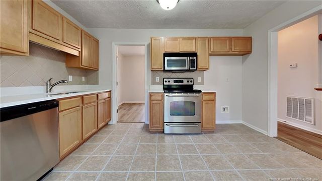 3430 Broomsgrove Drive, Fayetteville, NC 28306