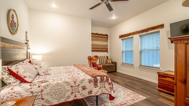 1219 Beaconsfield Lane 905, Arlington, TX 76011