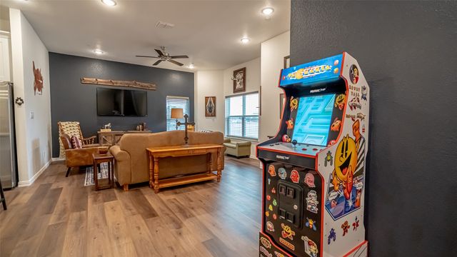 1219 Beaconsfield Lane 905, Arlington, TX 76011