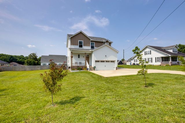 8415 Highway 25, E, Cross Plains, TN 37049