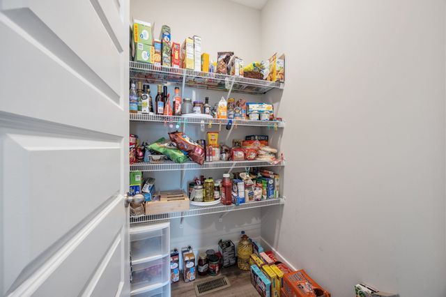 8415 Highway 25, E, Cross Plains, TN 37049