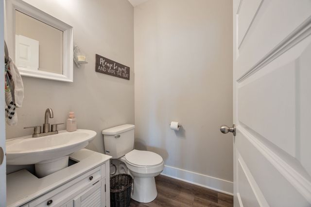8415 Highway 25, E, Cross Plains, TN 37049