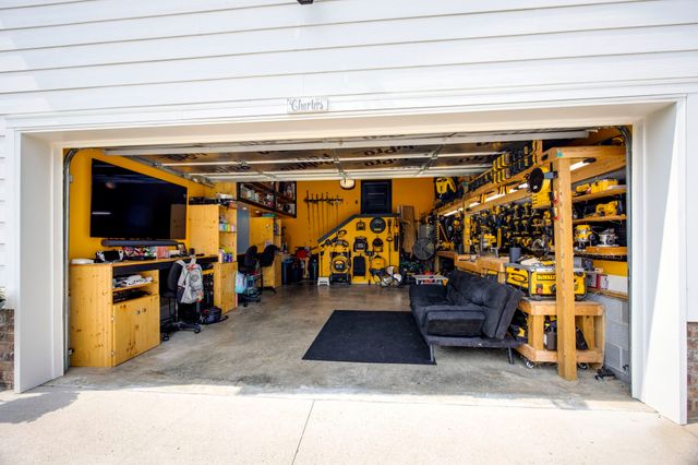 8415 Highway 25, E, Cross Plains, TN 37049