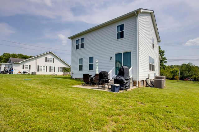 8415 Highway 25, E, Cross Plains, TN 37049