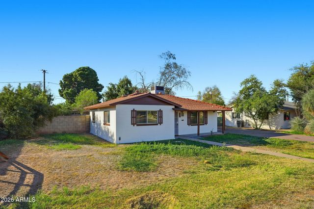 2221 E Osborn Road, Phoenix, AZ 85016