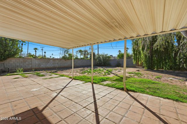 2221 E Osborn Road, Phoenix, AZ 85016