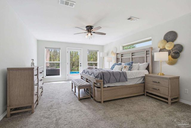 435 Meander Ln, Cantonment, FL 32533