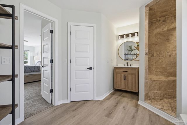 435 Meander Ln, Cantonment, FL 32533