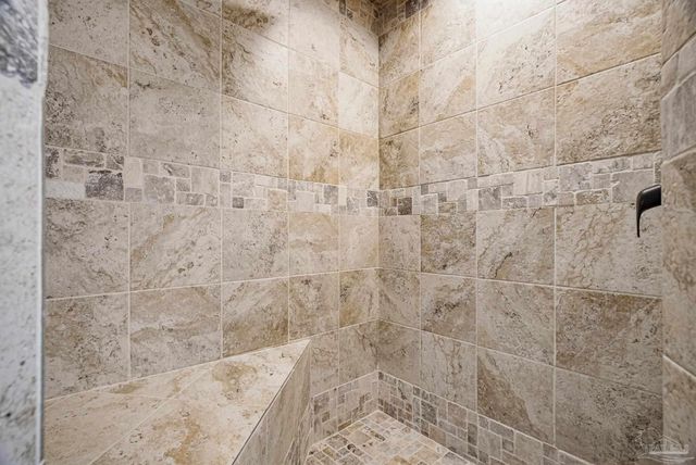 435 Meander Ln, Cantonment, FL 32533