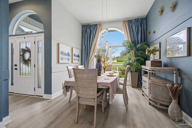 435 Meander Ln, Cantonment, FL 32533