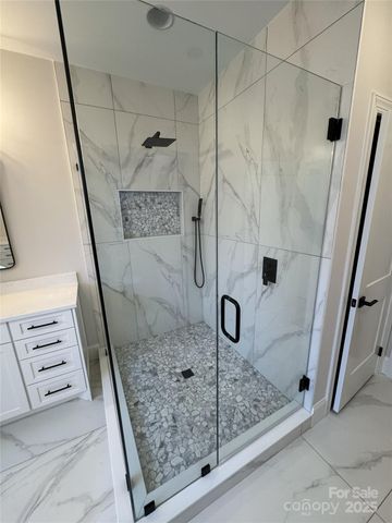 112 Wexford Pointe 5, Hickory, NC 28601