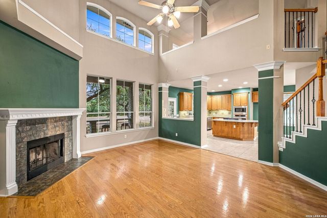 289 LONE CREEK CIR, New Braunfels, TX 78132