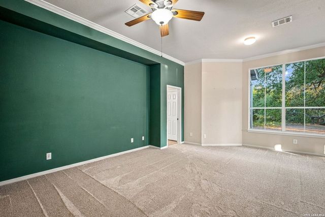 289 LONE CREEK CIR, New Braunfels, TX 78132