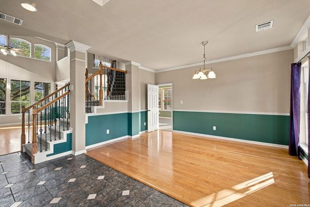 289 LONE CREEK CIR, New Braunfels, TX 78132